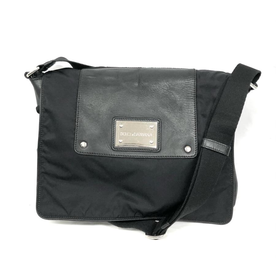 DOLCE&GABBANA 黒 レザー メッセンジャーバッグ DOLCE&GABBANA 黒 レザー メッセンジャーバッグ