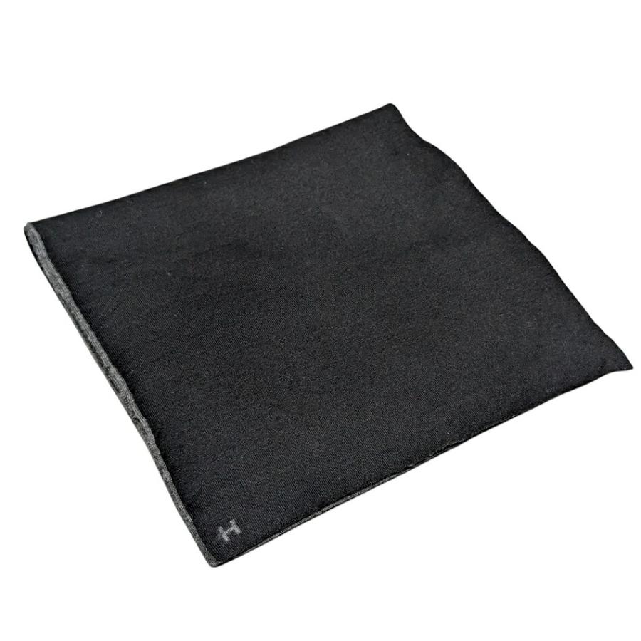 エルメス マフラー リバーシブル Hロゴ ブラック グレー カシミヤ70％ シルク30％ シルク メンズ レディース HERMES ストール  【中古】 HERMES（エルメス） マフラー リバーシブル Hロゴ ブラック グレー