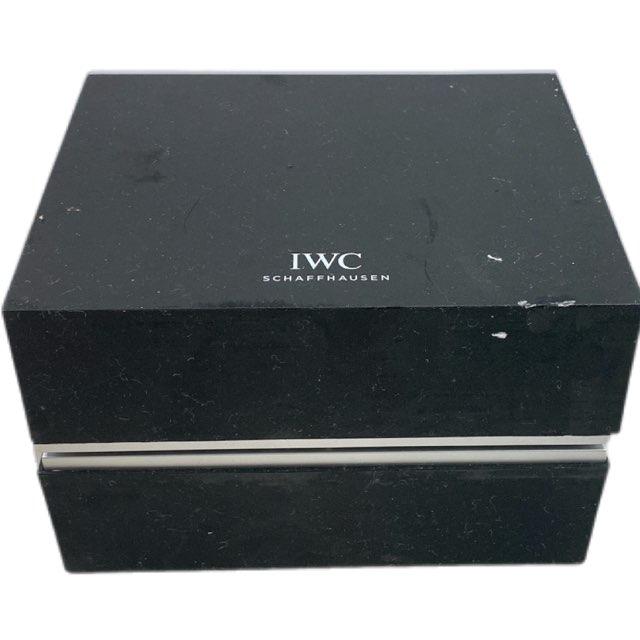 IWC SCHAFFHAUSEN（IWCシャフハウゼン） 時計ケース 時計収納 watch