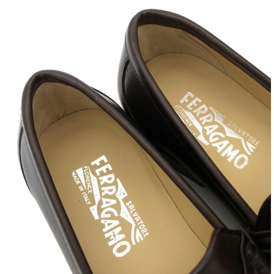 即納最大半額 未使用 フェラガモ 靴 ガンチーニ レザーシューズ 革靴 ダークブラウン Giostra 7 Eee ビジネスシューズ シルバー金具 Ferragamo 即納最大半額 Www Thedailyspud Com