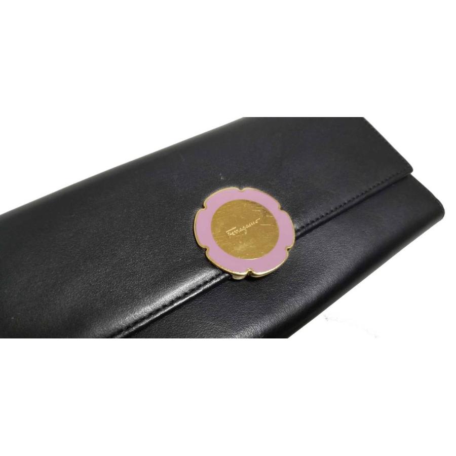 FERRAGAMO（フェラガモ） 長財布 パスケース付 レディース フラワー