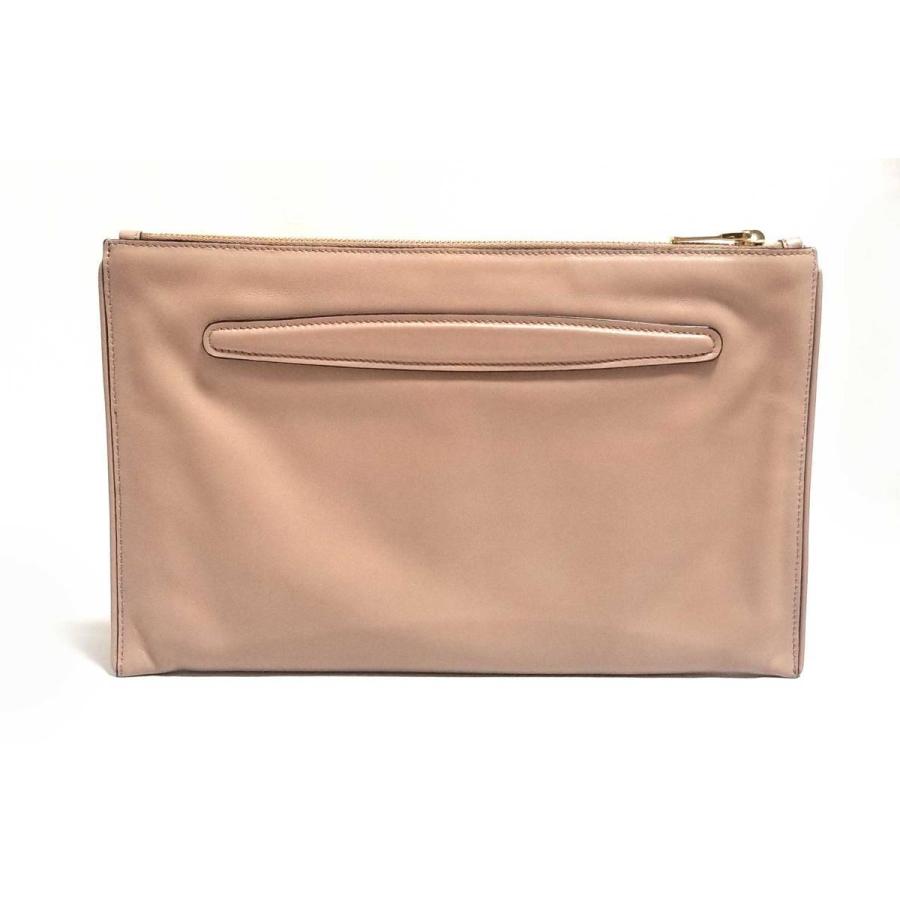 miu miu（ミュウミュウ） 新品同様 カード付 クラッチ くすみピンク