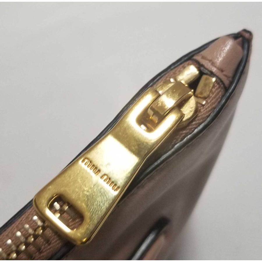 miu 新品同様 ミュウミュウ カード付 クラッチ くすみピンク ピンク  