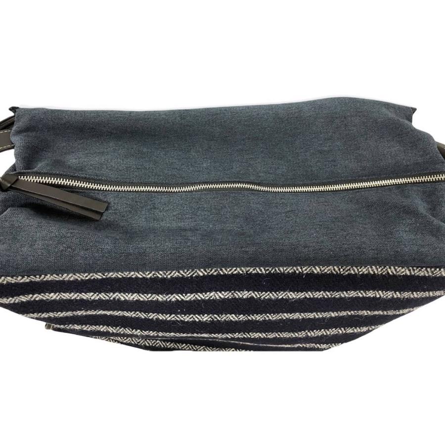 Vivienne Westwood（ヴィヴィアンウエストウッド） 未使用 VWB851