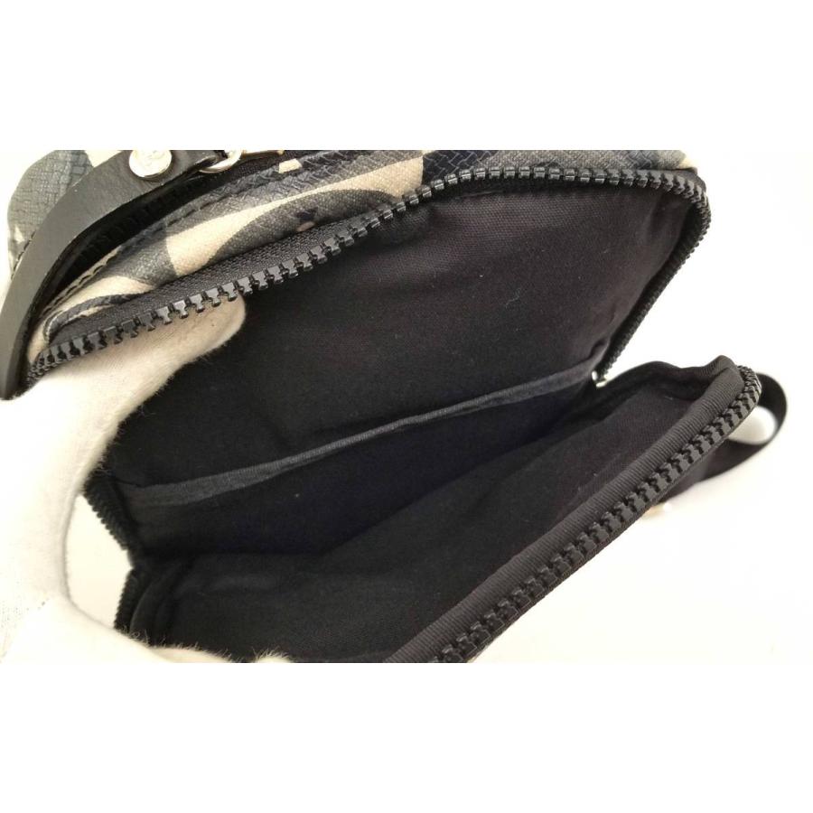 Vivienne Westwood（ヴィヴィアンウエストウッド） ボディバッグ