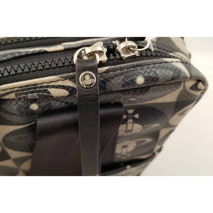 Vivienne Westwood（ヴィヴィアンウエストウッド） ボディバッグ