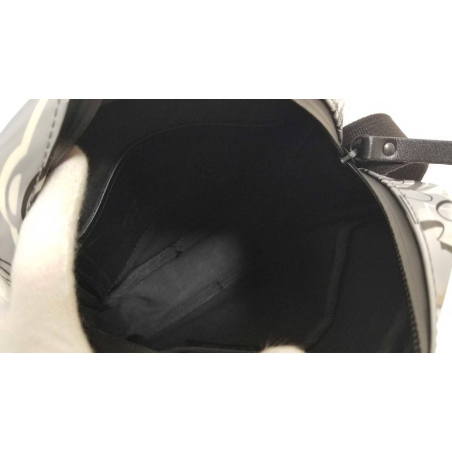 Vivienne Westwood（ヴィヴィアンウエストウッド） 新品同様