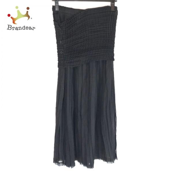 エッセンシャルズ イッセイミヤケ ワンピース レディース 黒 ベアトップワンピ ロング プリーツ Fete 値下げ 人気定番 Ksi Com Ng