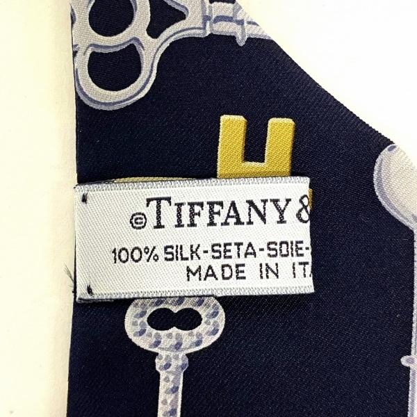 ティファニー TIFFANY&Co. スカーフ 美品 黒×ライトグレー×イエロー 鍵柄 新着 20240518｜brandear｜02