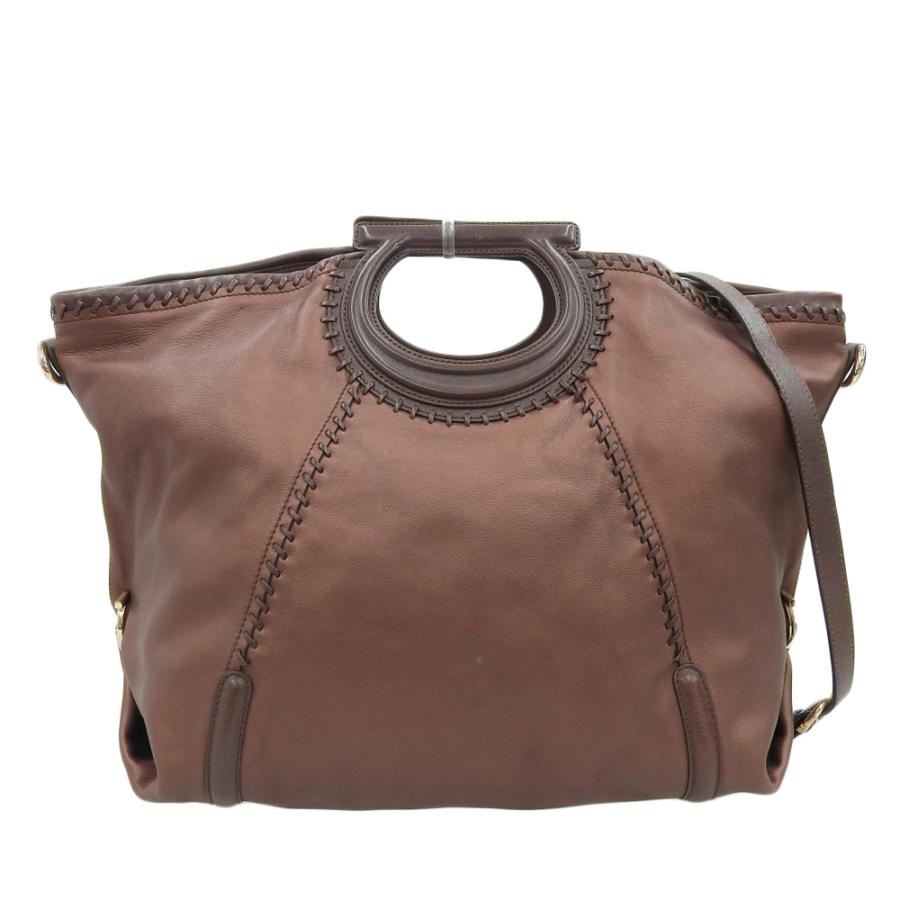 美品 フェラガモ 現行メタルタグ ガンチーニハンドル 2way ショルダー  