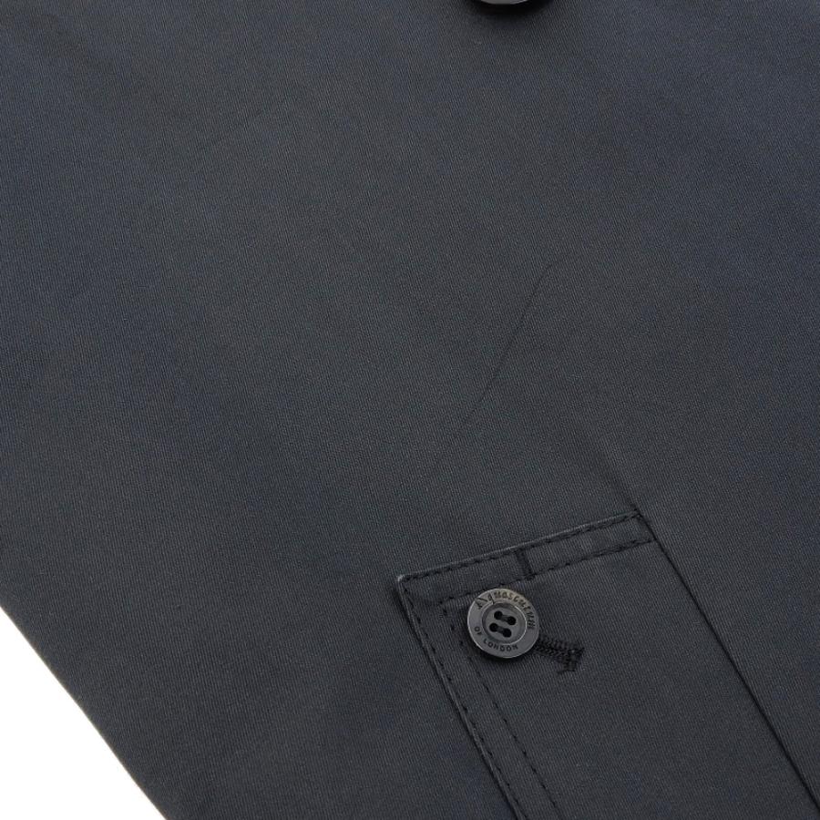 美品 アクアスキュータム Aquascutum 現行タグ ライナー付き 美品 アクアスキュータム Aquascutum 現行タグ ライナー付き