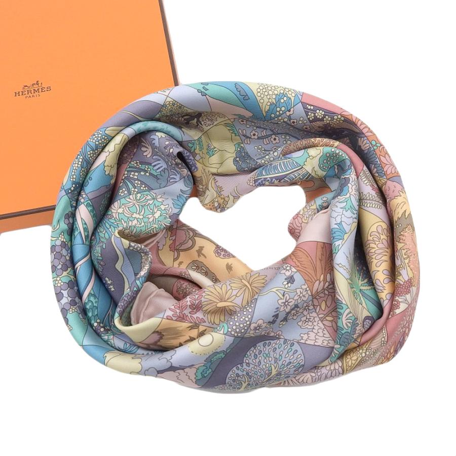 未使用 箱付 エルメス HERMES 2008年商品 TOUT EN QUILT すべては