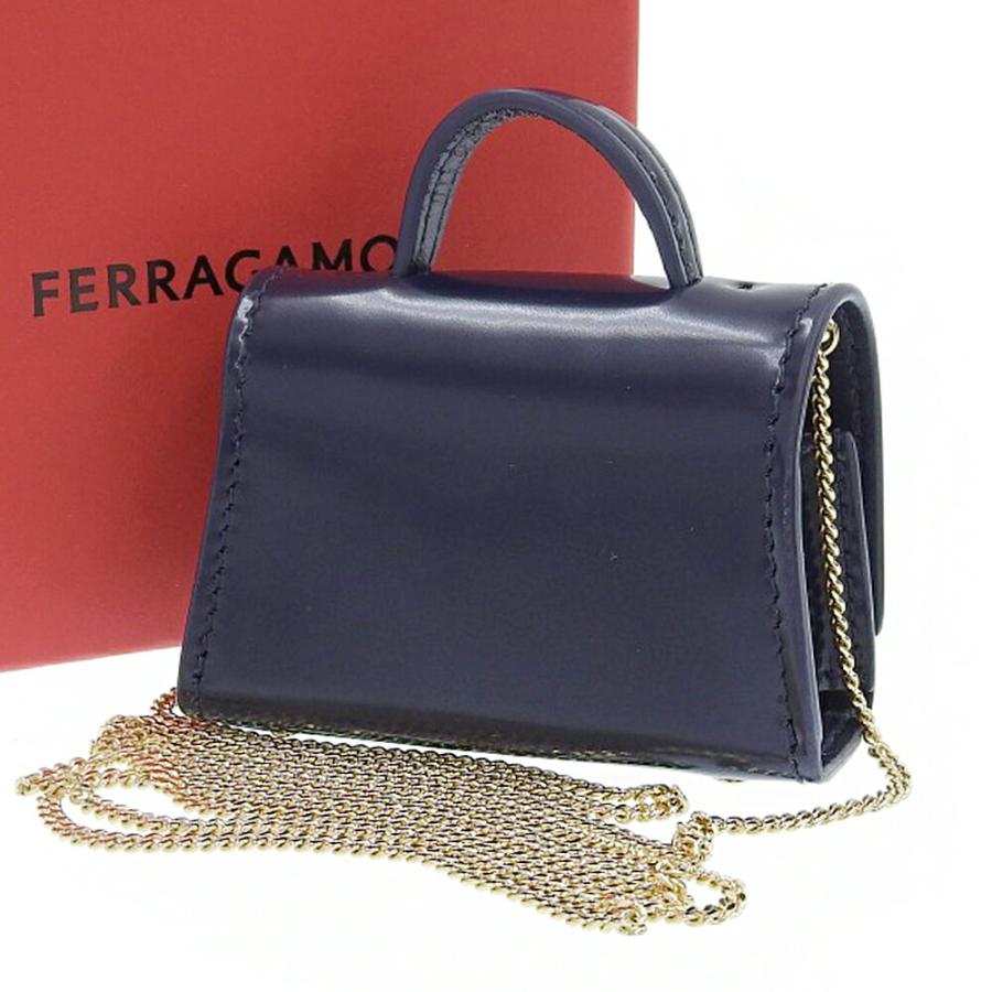 新品未使用 Ferragamo AirPodsケース レザー 箱付き 未使用 箱付 フェラガモ 現行ロゴ チェーンショルダー AirPods Pro