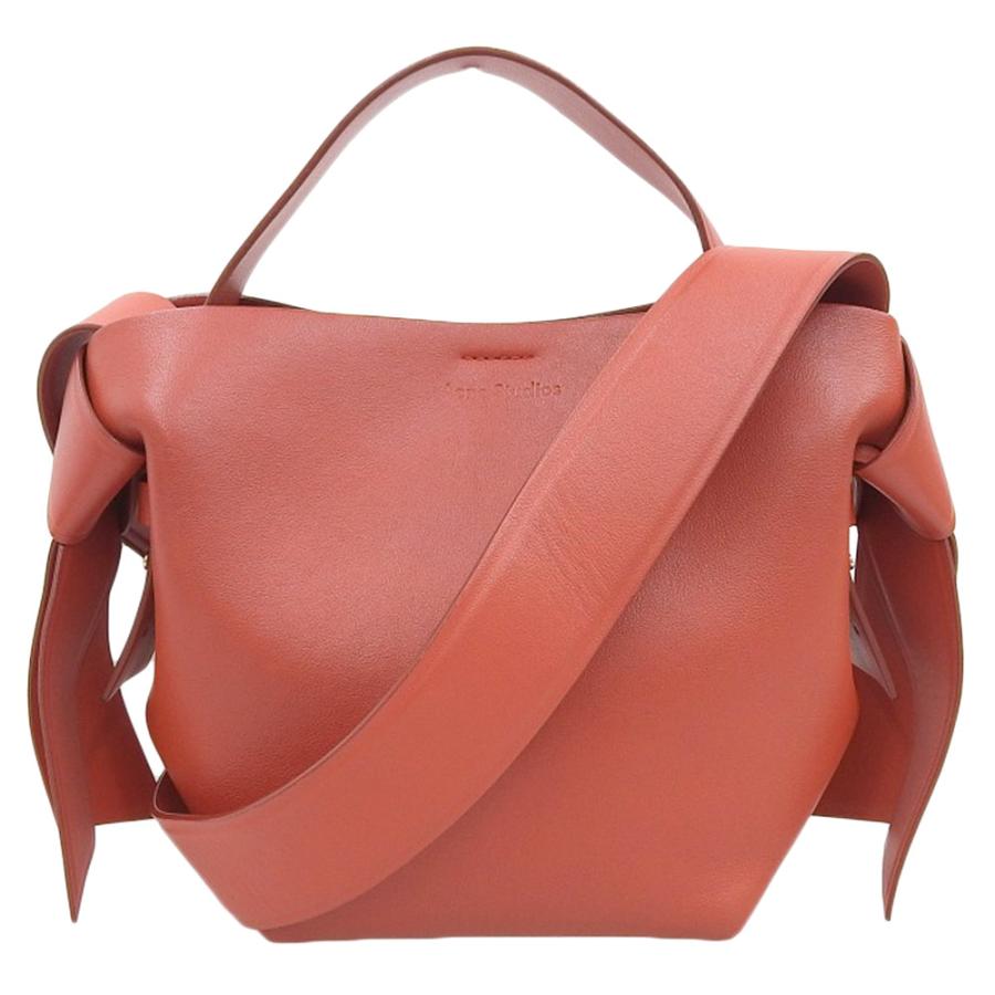 アクネストゥディオズムスビマキシバッグ