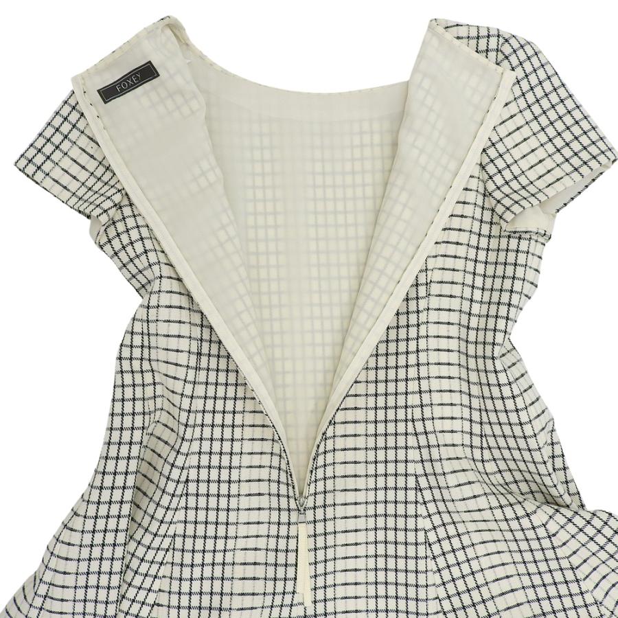 FOXEY（フォクシー） 超美品 FOXEY 2023年商品 43891 チェックパターン