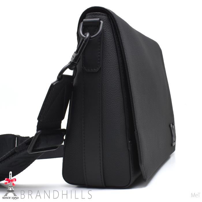 LOUIS VUITTON（ルイ・ヴィトン） ショルダーバッグ テイクオフ