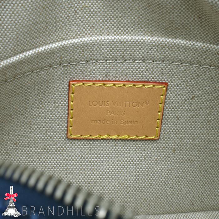 LOUIS VUITTON（ルイ・ヴィトン） トロカデロ ウェアラブルウォレット