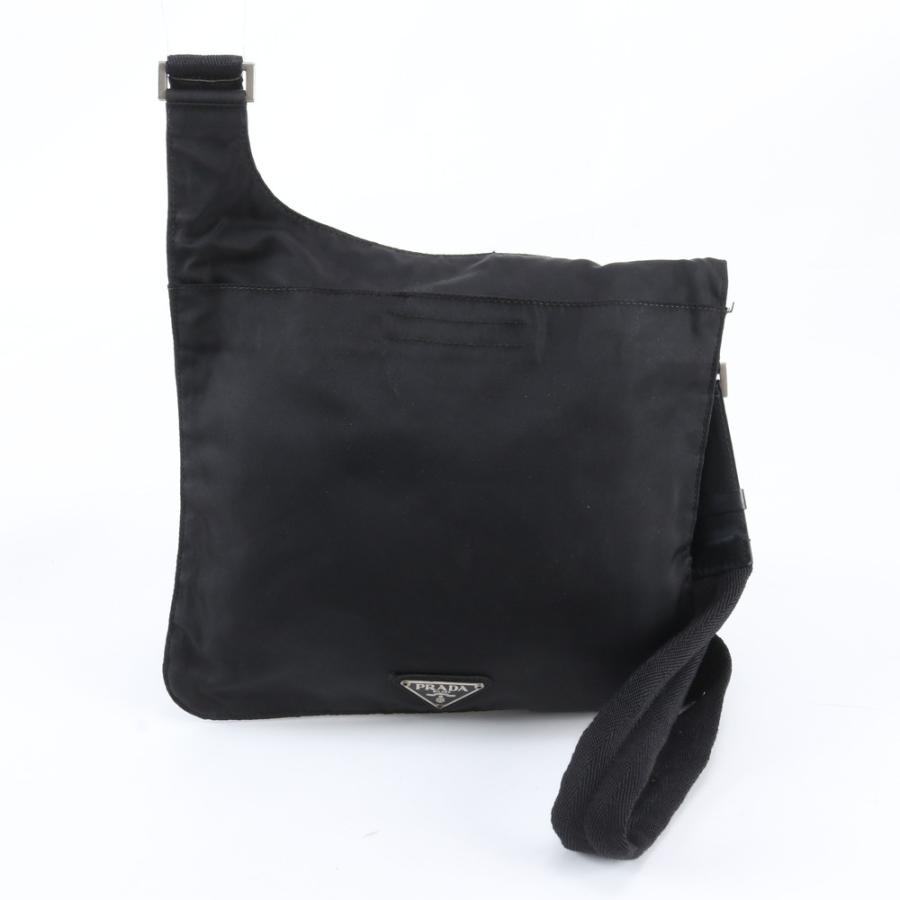 【極美品】PRADA テスートナイロン　メッセンジャーバッグ　トライアングルロゴ 美品 プラダ テスート ナイロン トライアングルロゴ レザー ショルダー