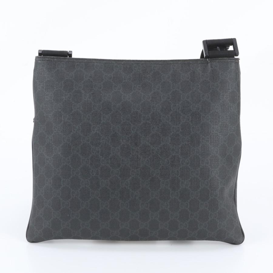 希少✨GUCCI グッチ GGパターン ショルダーバッグ スタッズ レザー A4 美品 グッチ GGスプリーム 162904 レザー ショルダーバッグ 斜め掛け