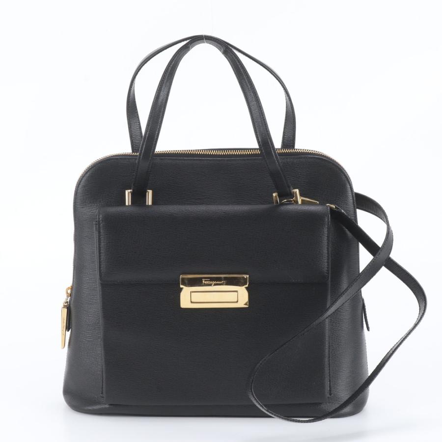 美品 サルヴァトーレフェラガモ レザー 2WAY ショルダーバッグ 斜め
