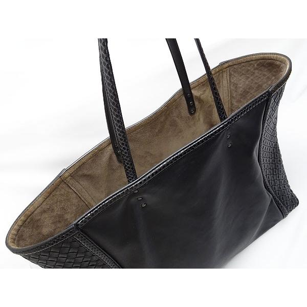 BOTTEGA VENETA（ボッテガ・ヴェネタ） 超美品 ボッテガ ヴェネタ
