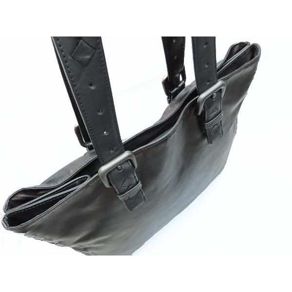 BOTTEGA VENETA（ボッテガ・ヴェネタ） 美品 ボッテガ ヴェネタ
