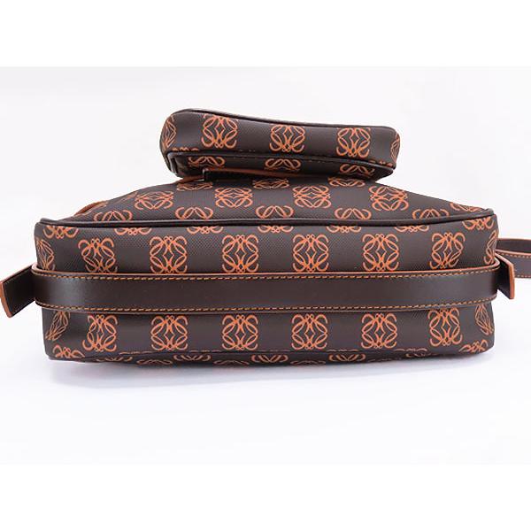 LOEWE（ロエベ） 新品同様 ポケッツ アナグラム ショルダーバッグ