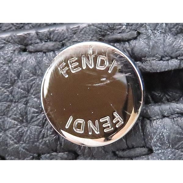 FENDI（フェンディ） ほぼ新品 セレリア クラッチバッグ セカンド