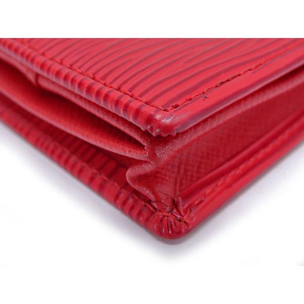 LOUIS VUITTON（ルイ・ヴィトン） ほぼ新品 エピ ポルトモネ ボワット