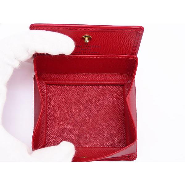 LOUIS VUITTON（ルイ・ヴィトン） ほぼ新品 エピ ポルトモネ ボワット