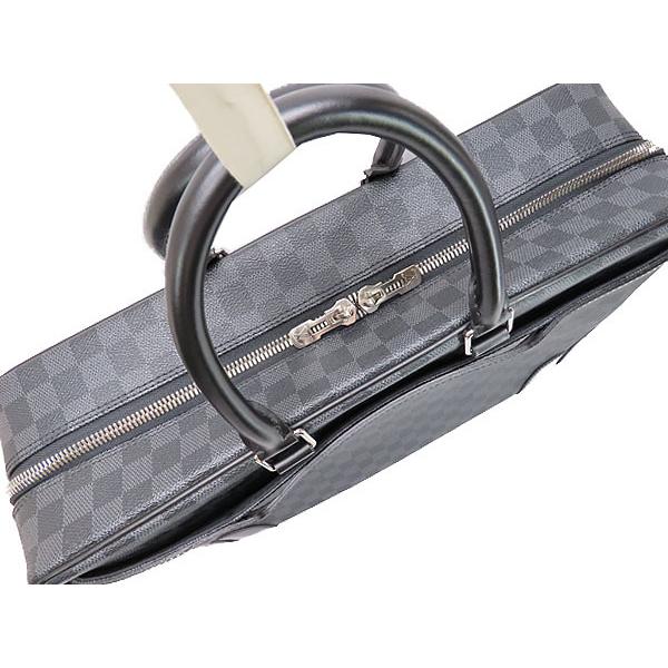 LOUIS VUITTON（ルイ・ヴィトン） 美品 ダミエグラフィット ポルト