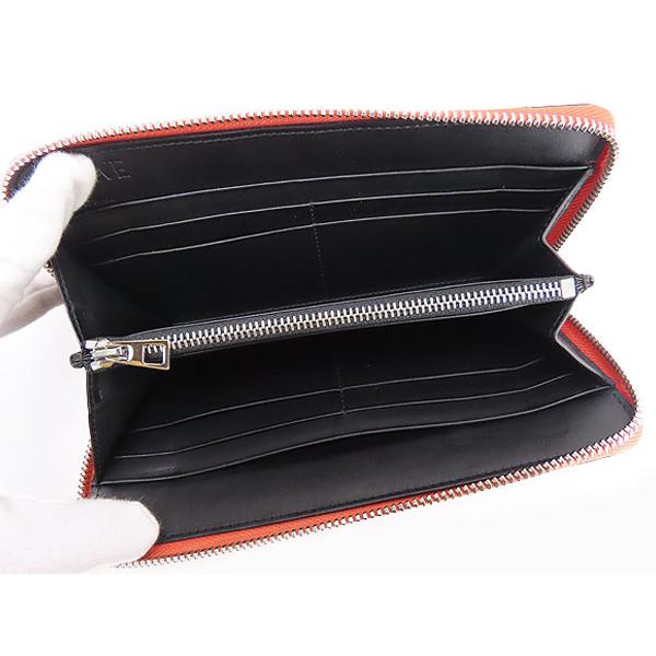 外観美品✨　ロエベ　長財布　アナグラム　ラウンドファスナー LOEWE（ロエベ） 長財布 ラウンドファスナー アナグラム 型押しロゴ