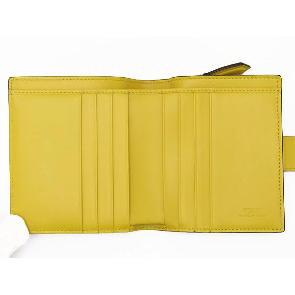 【美品】FENDI／フェンディ エフイズ 二つ折りコンパクト財布 ズッカ FENDI（フェンディ） 美品 エフ イズ ズッカ 二つ折り財布 コンパクト