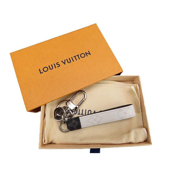 LOUIS VUITTON（ルイ・ヴィトン） 美品 モノグラム ホワイト
