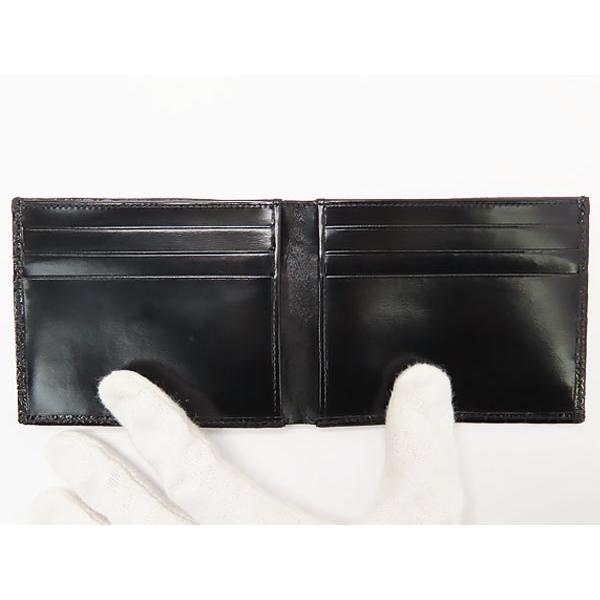 早い者勝ち!<ほぼ新品> BVLGARI ブラックレザー 二つ折り財布 BVLGARI（ブルガリ） ほぼ新品 シャイニークロコダイル 二つ折り札入れ