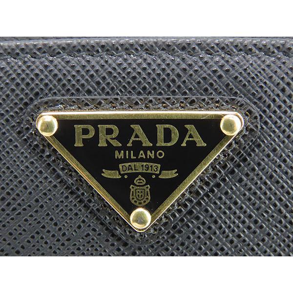 PRADA 新古品 プラダ サフィアーノ トライアングル ジップ PRADA 新古品 プラダ サフィアーノ トライアングル ジップ