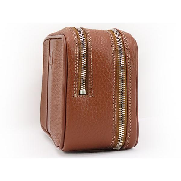 BURBERRY 新古品 バーバリー レザー セカンドバッグ クラッチ BURBERRY 新古品 バーバリー レザー セカンドバッグ クラッチ