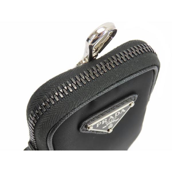 美品 プラダ PRADA ナイロン ミニポーチ バッグチャーム コイン 美品 プラダ PRADA ナイロン ミニポーチ バッグチャーム コイン
