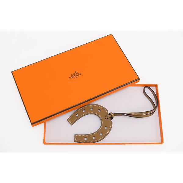HERMES 新古品 エルメス パドック ホースシュー シュバル 馬蹄 HERMES 新古品 エルメス パドック ホースシュー シュバル 馬蹄