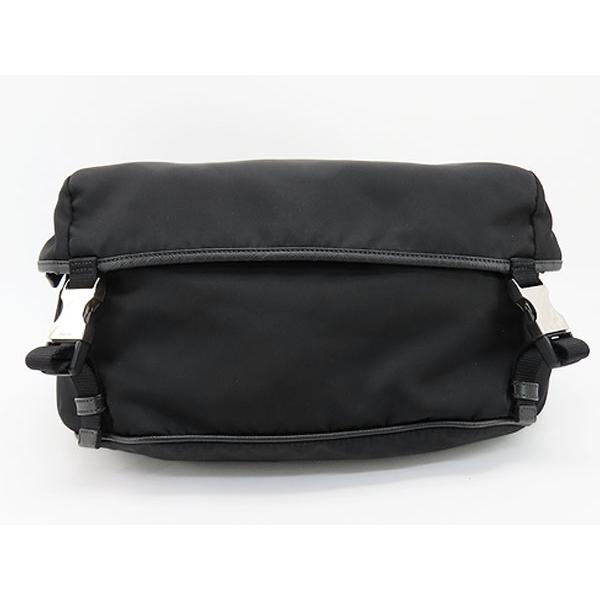 PRADA（プラダ） 超美品 ナイロン ボディバッグ メッセンジャーバッグ