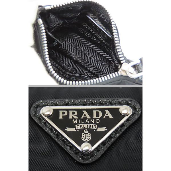 PRADA（プラダ） 新古品 リナイロン トライアングル ネックストラップ 