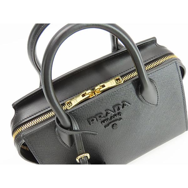 PRADA（プラダ） 未使用 モノクローム サフィアーノレザー ミニバッグ