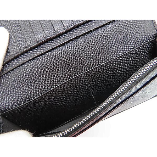 PRADA（プラダ） ほぼ新品 サフィアーノ トライアングル 二つ折り長