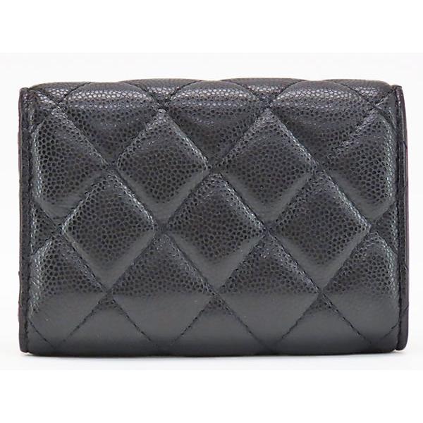CHANEL マトラッセ　キャビアスキン　スモールウォレット　美品　正規品 キャビアスキン シャネル （CHANEL） マトラッセ スモールウォレット