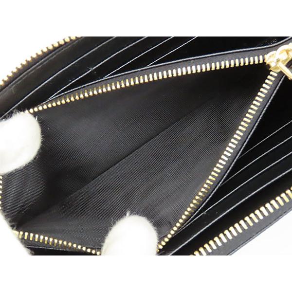 PRADA（プラダ） 新古品 サフィアーノ トライアングル ジップ