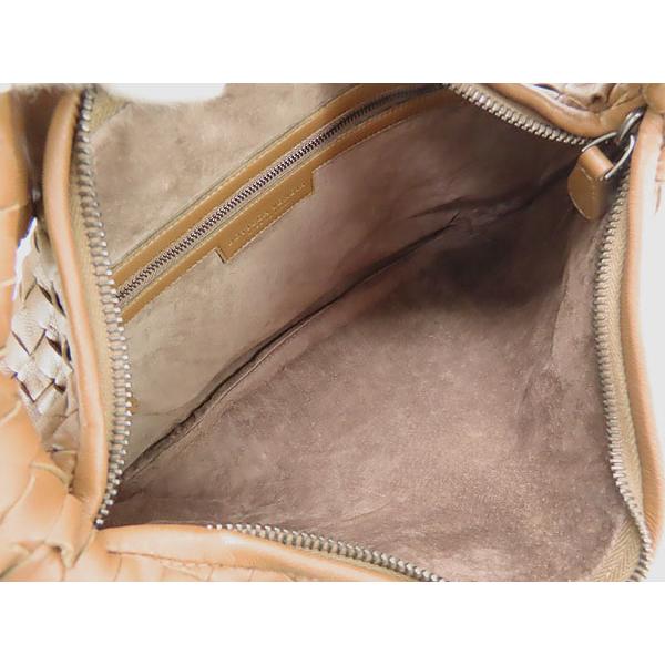 新品同様 ボッテガ ヴェネタ BOTTEGA VENETA イントレチャート ワンショルダー バッグ レザー ネイビー 115653 ガンメタ 金具 90306044 BOTTEGA VENETA（ボッテガ・ヴェネタ） ショルダーバッグ イントレ