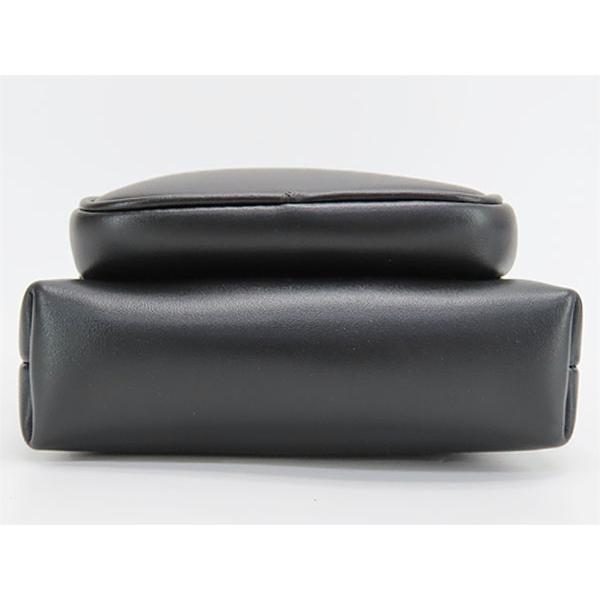プラダ / PRADA　レザー スマートフォン ケース / ショルダー ポーチ　2ZH155　レザー　ブラック 【中古】 新古品 プラダ PRADA レザー スマートフォンケース フォンポーチ
