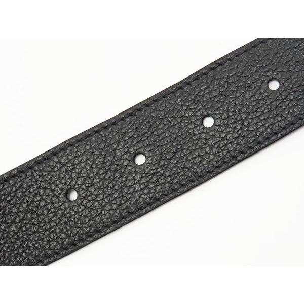 PRADA（プラダ） 新品同様 ヴィッテロダイノ トライアングルロゴ