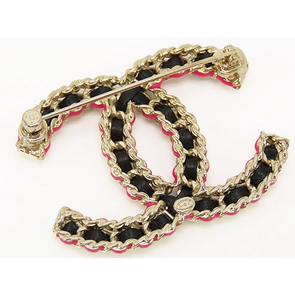 CHANEL ココマーク レザー チェーン ブローチ CHANEL（シャネル） 新古品 ココマーク チェーンモチーフ ブローチ
