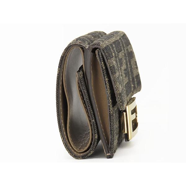 FENDI（フェンディ） 新品同様 ズッカ バゲット マイクロ 三つ折り財布